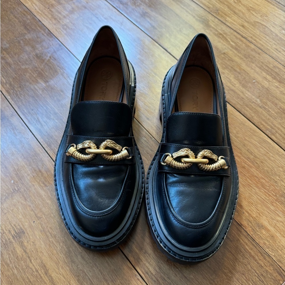 Tory Burch Jessa Lug Sole Loafers – Black Leather, Gold Horsebit, Size 7